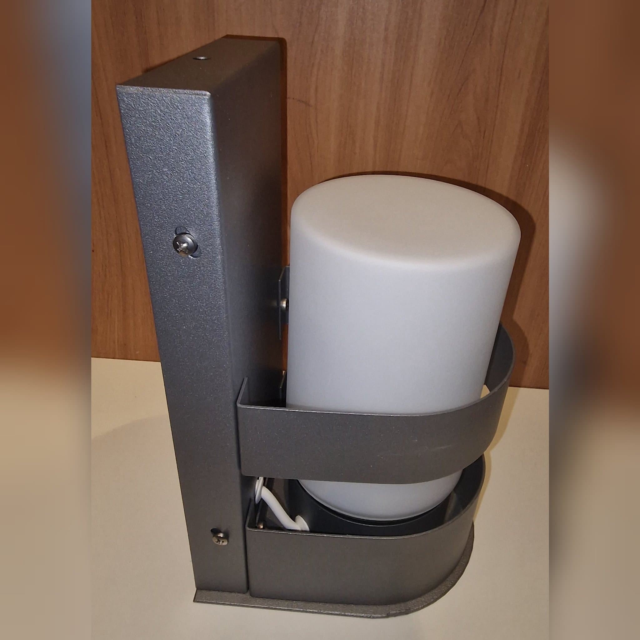 Utomhus Nordic Vägglampa i grafit struktur/opal frostglas perfekt atmosfär