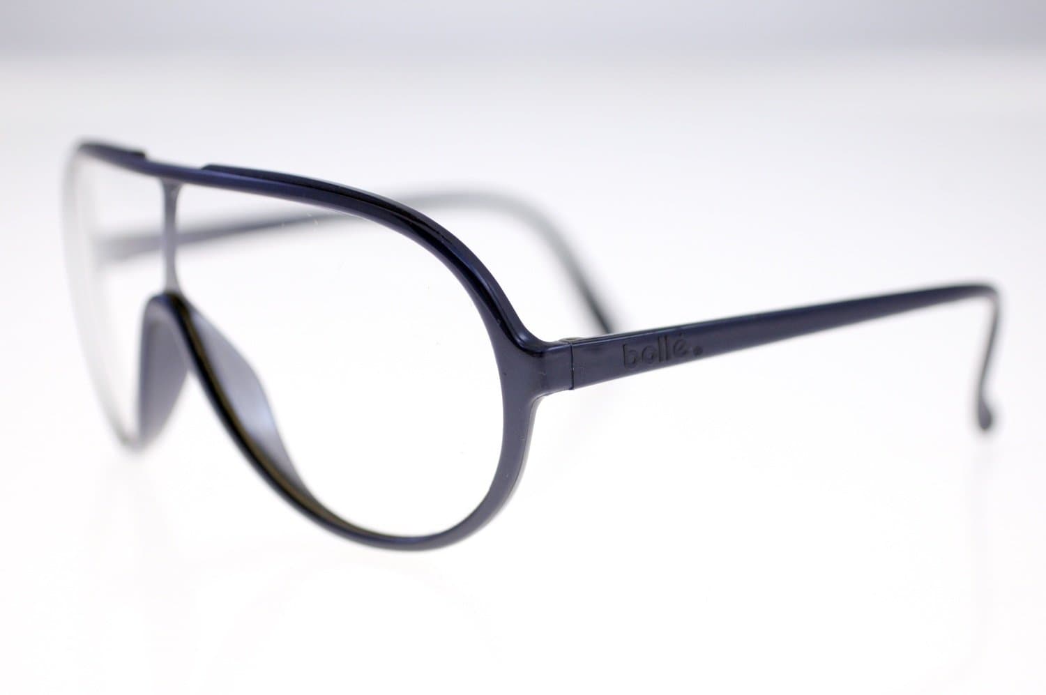 Bollé vintage lightweight unisex pilot-style sunglasses frame-circa 1980s-22g