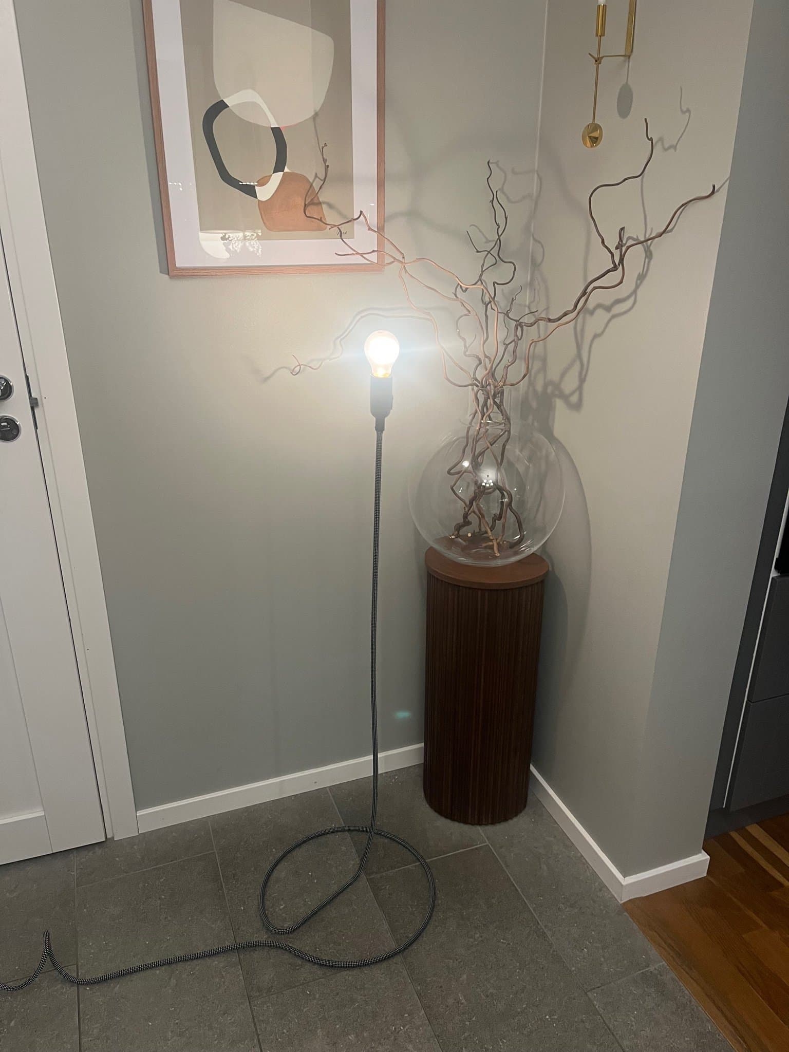 DESIGN HOUSE STOCKHOLM Cord Golvlampa Svart/Vit