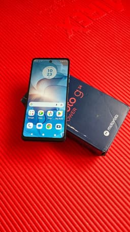 Den är ny kan man säga, testat bara 2 dagar Motorola Moto G24 Power 8/ 256 gb