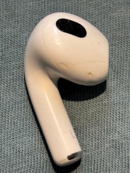 Apple AirPods Gen 3 vänster hörlur (L)