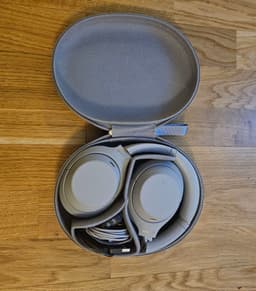 Sony WH-1000XM4 Hörlurar