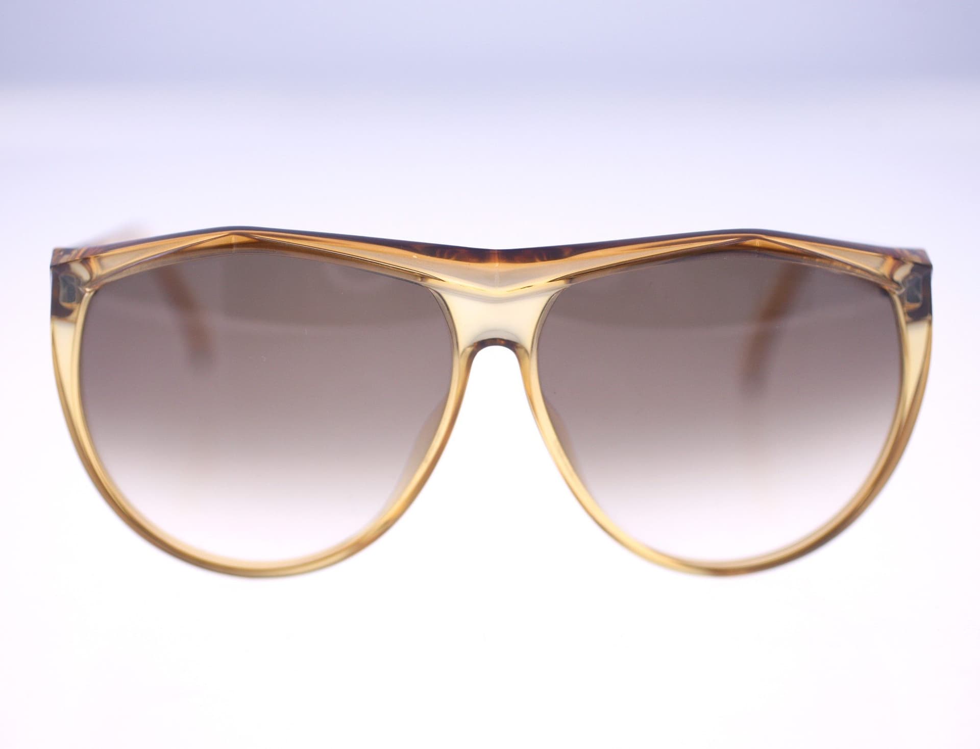 Christian Dior 2231 10 ladies vintage sunglasses-circa 1980s-Made in Germany-30g