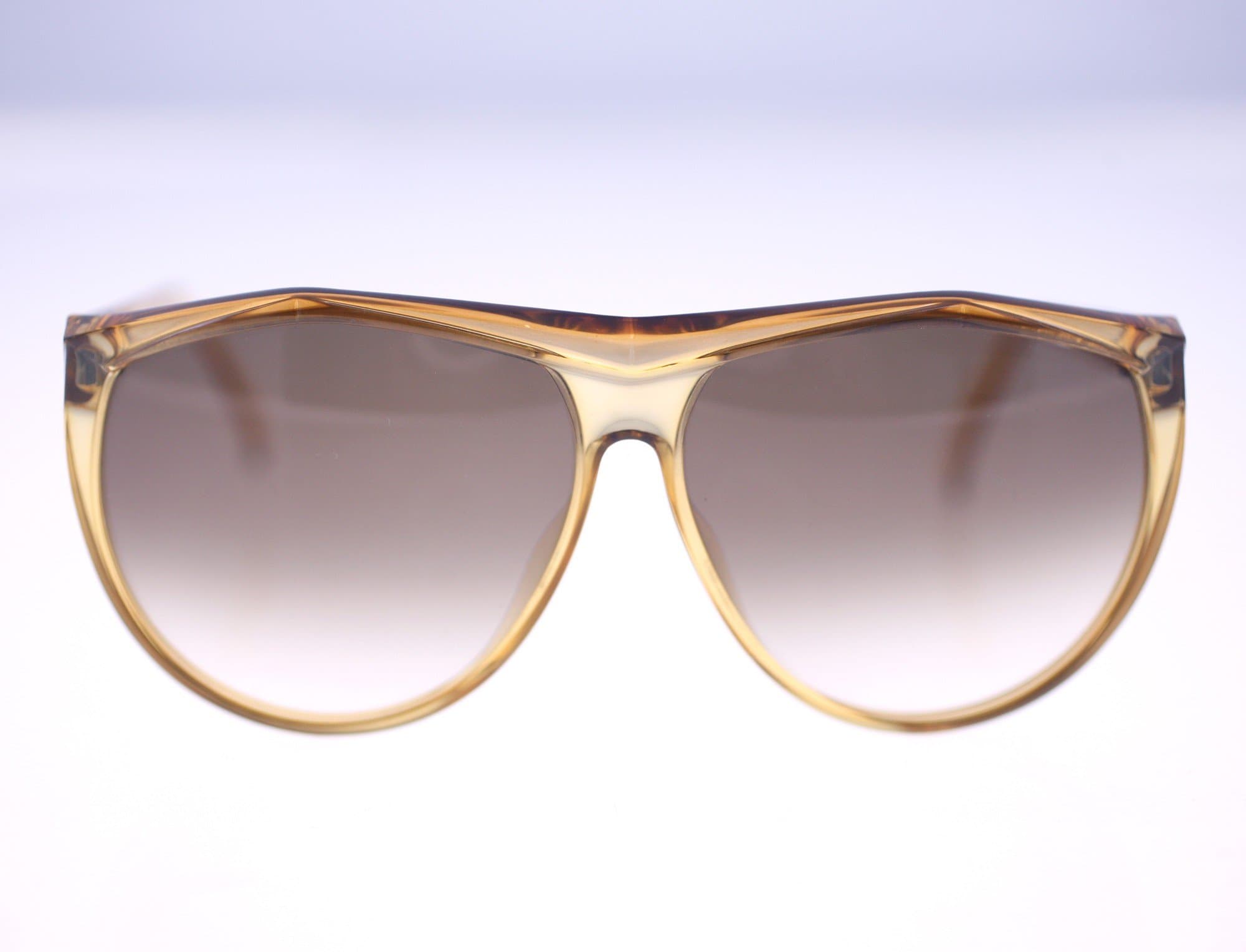 Christian Dior 2231 10 ladies vintage sunglasses-circa 1980s-Made in Germany-30g