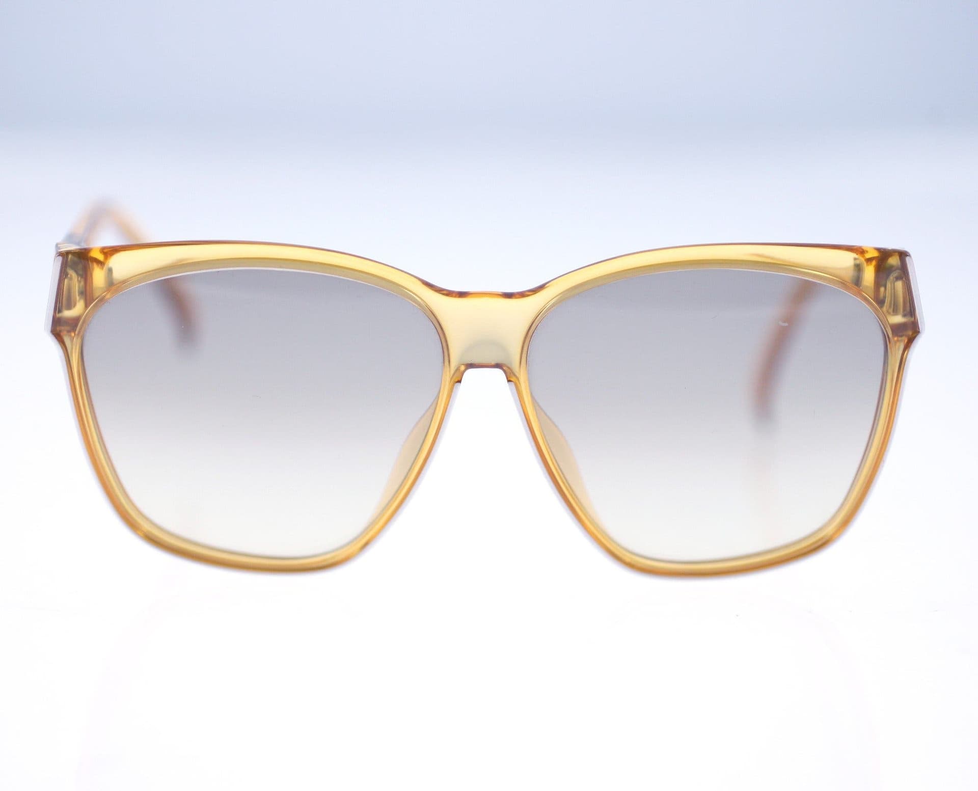 Christian Dior 2154 31 ladies vintage sunglasses-circa 1980s-Made in Germany-26g
