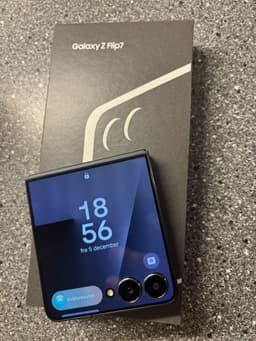 Samsung Galaxy Z Flip 7