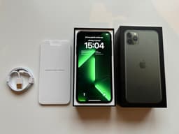 IPHONE 11 PRO MAX 64 GB GRÖN I NÄRA NYSKICK 100% BATTERI