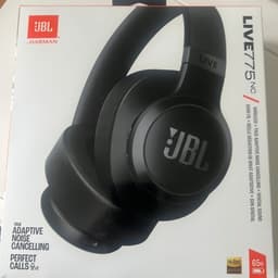 JBL LIVE775NC Hörlurar
