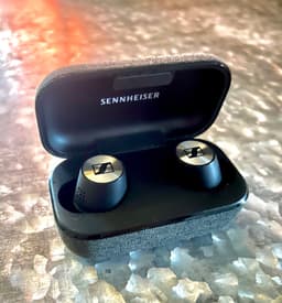Sennheiser Momentum 2 Active Noice Cancelling