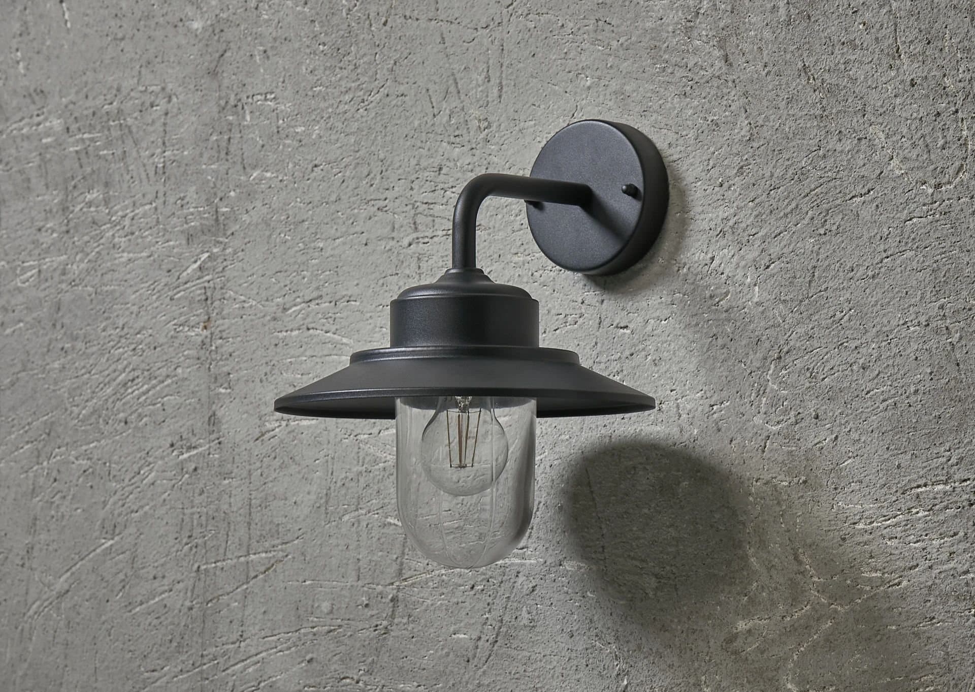 Vägglampa Mio Smilla Mattsvart