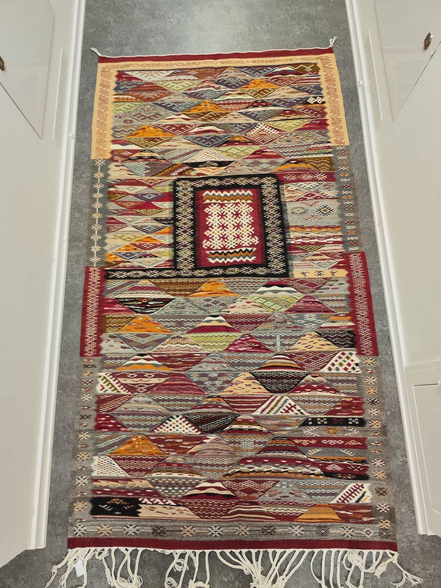 Ny Berber unik Marockansk matta