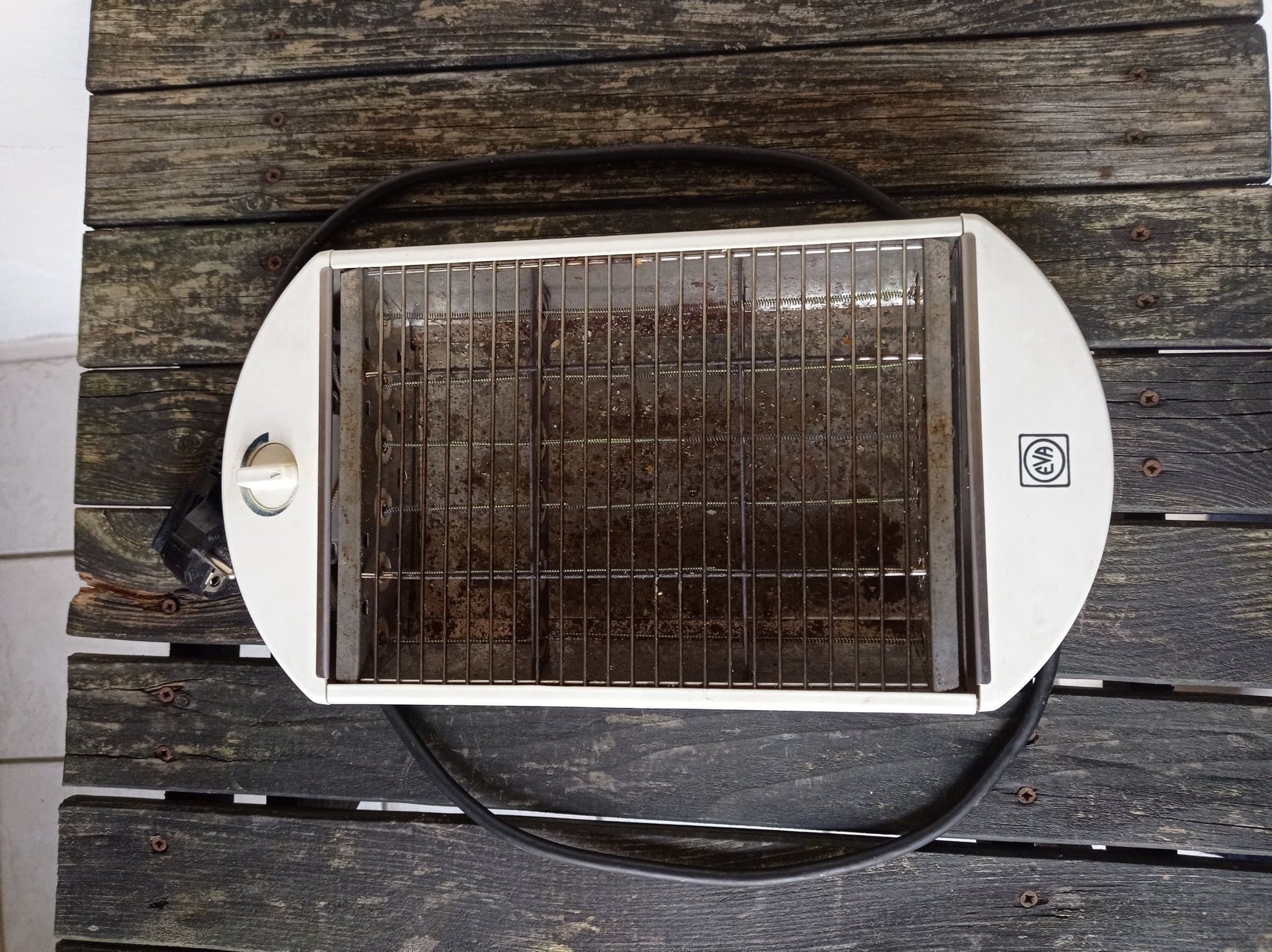 EVA brödrister med glödtråd - Stig Herman Design