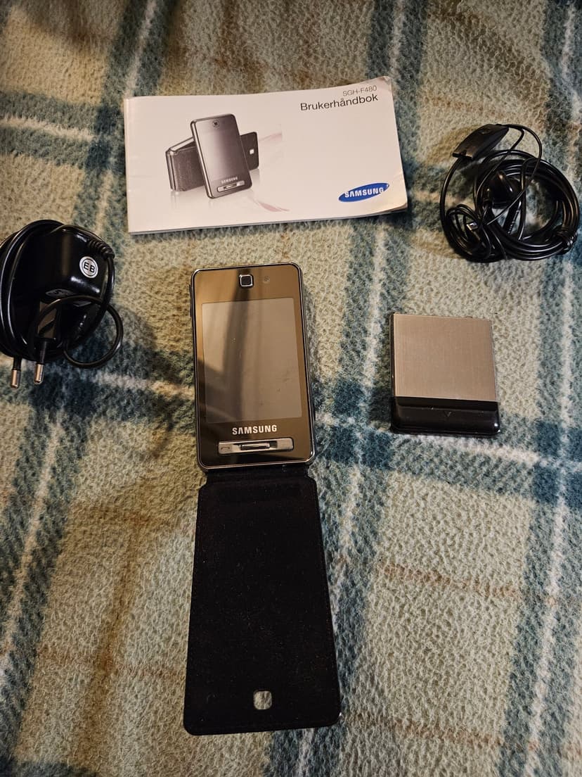 Samsung Touchwiz SGH-F480