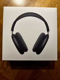 NYA! Apple AirPods Max hörlurar med Smart Case.