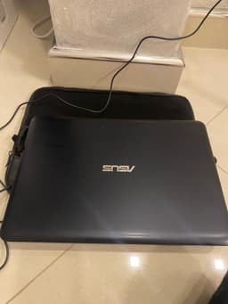 Asus E402N Notebook