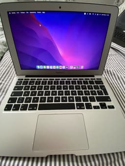 MacBook Air 11 tum, tidig 2015