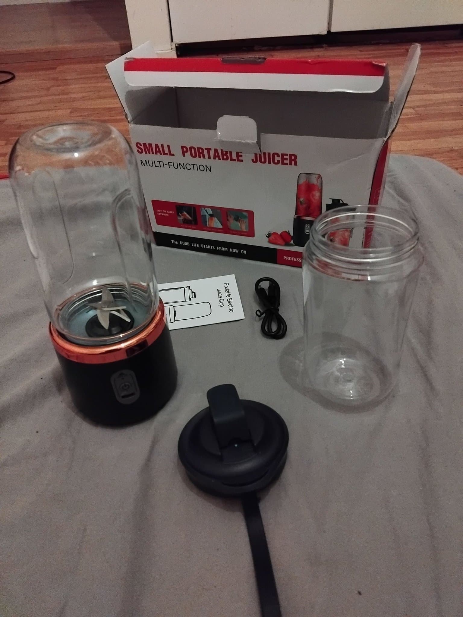 Mini batteridriven Juicer/mixer C-type