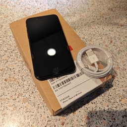 iPhone 7 black 32 gb refurbished