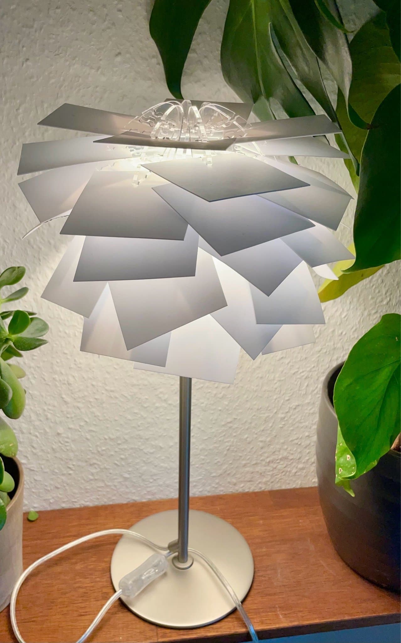Dyberg Larsen 45 cm Pineapple Bordslampa
