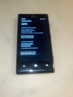 Nokia Lumia 735