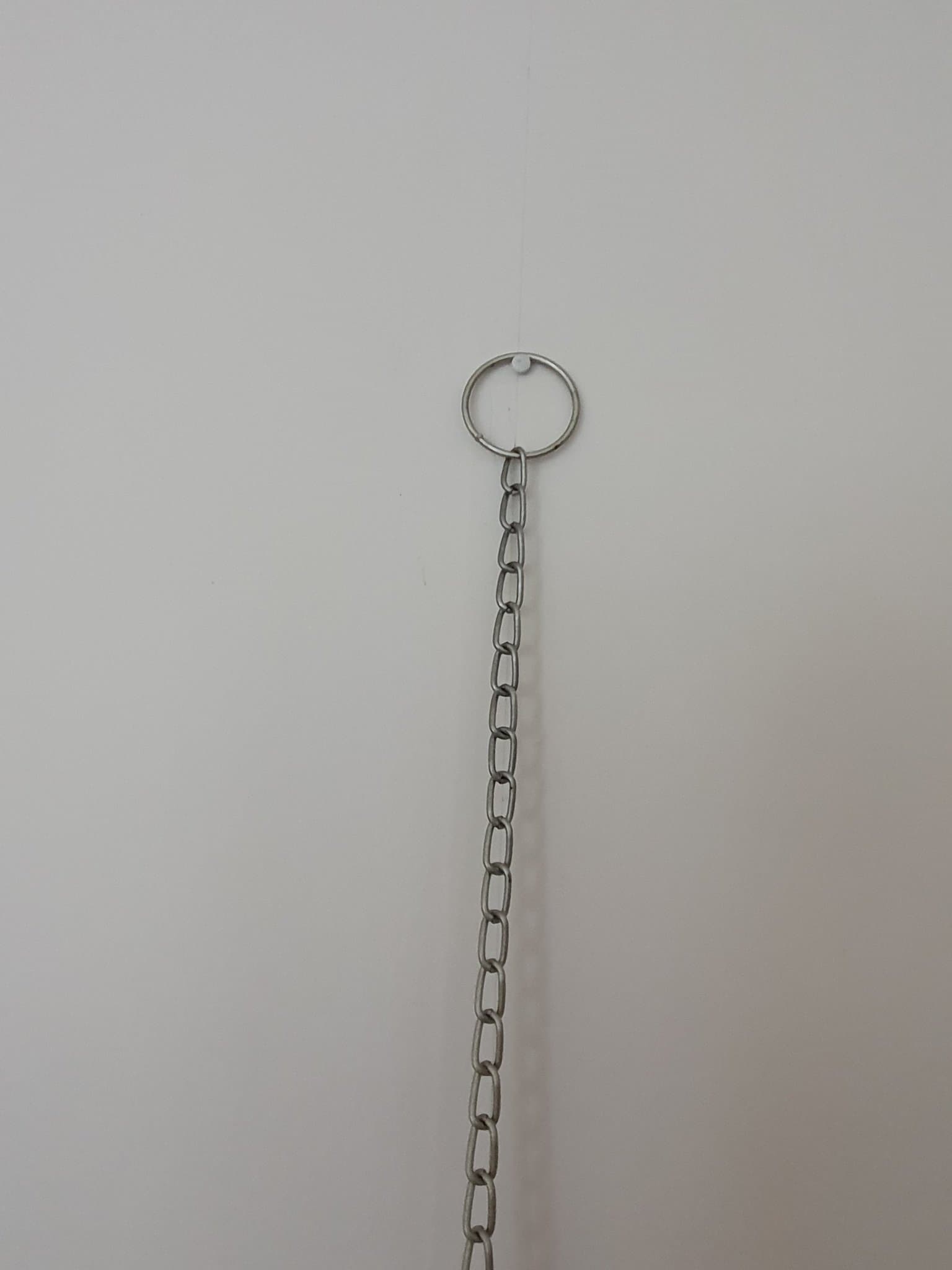 Silverfärgad ljuslykta I metal