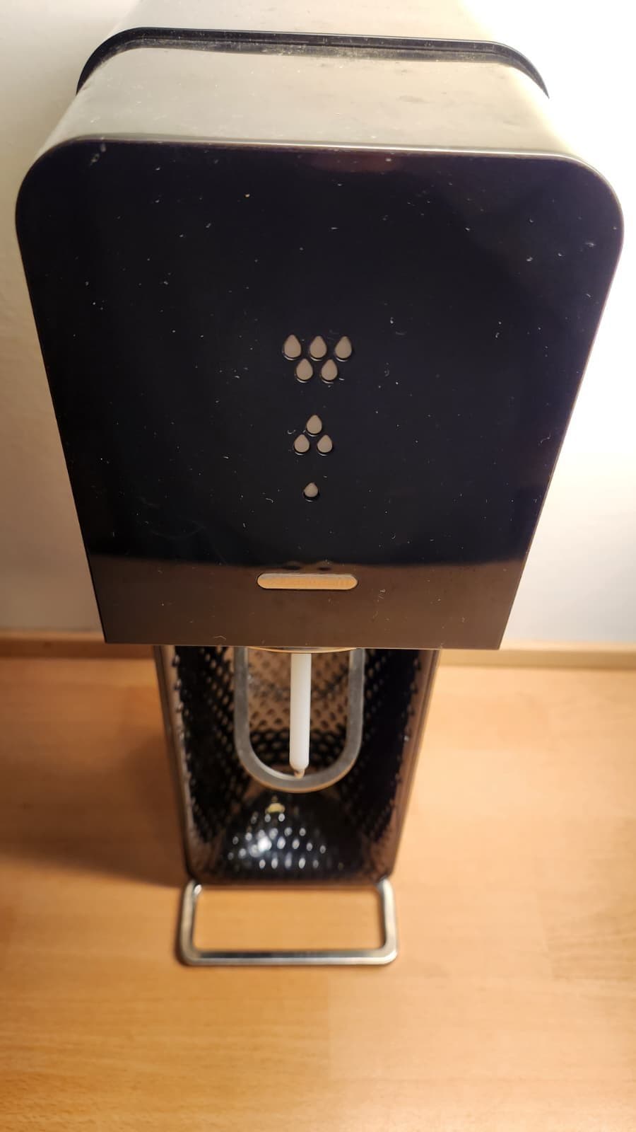 SodaStream kolsyremaskin svart – modell Source