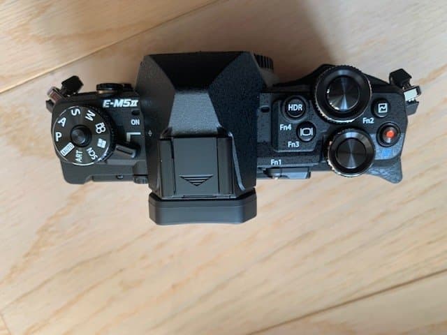 Olympus OM-D E-M5 Mark II Systemkamera med M.Zuiko Digital 14-42mm EZ. NY