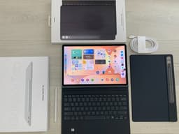 Samsung Galaxy Tab S10+ 5G - 256 GB - Med tangentbordsskydd