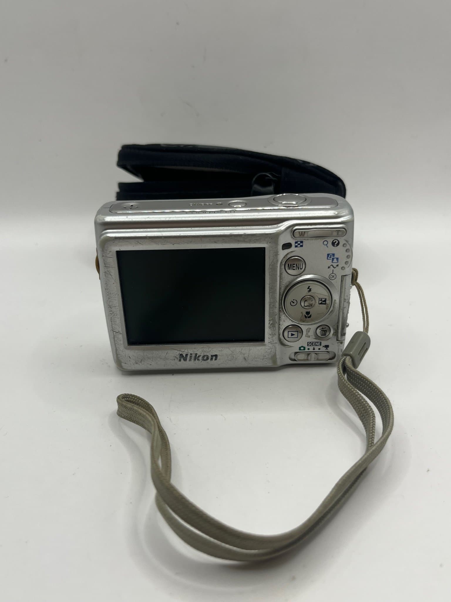 Nikon COOLPIX L11 Digitalkamera