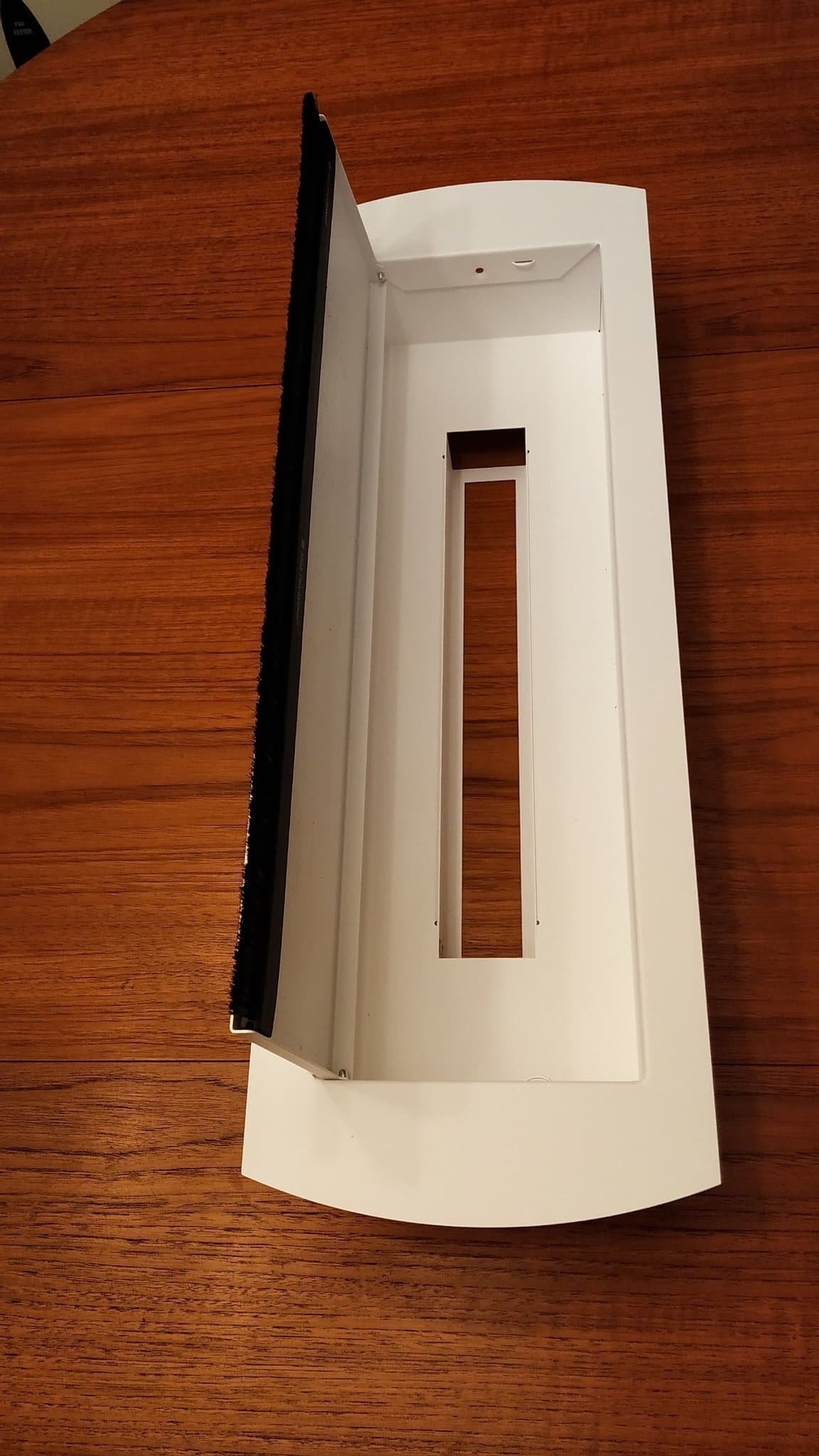 Kinnarps / CONI Bordsbrunn - stor modell RAL9003