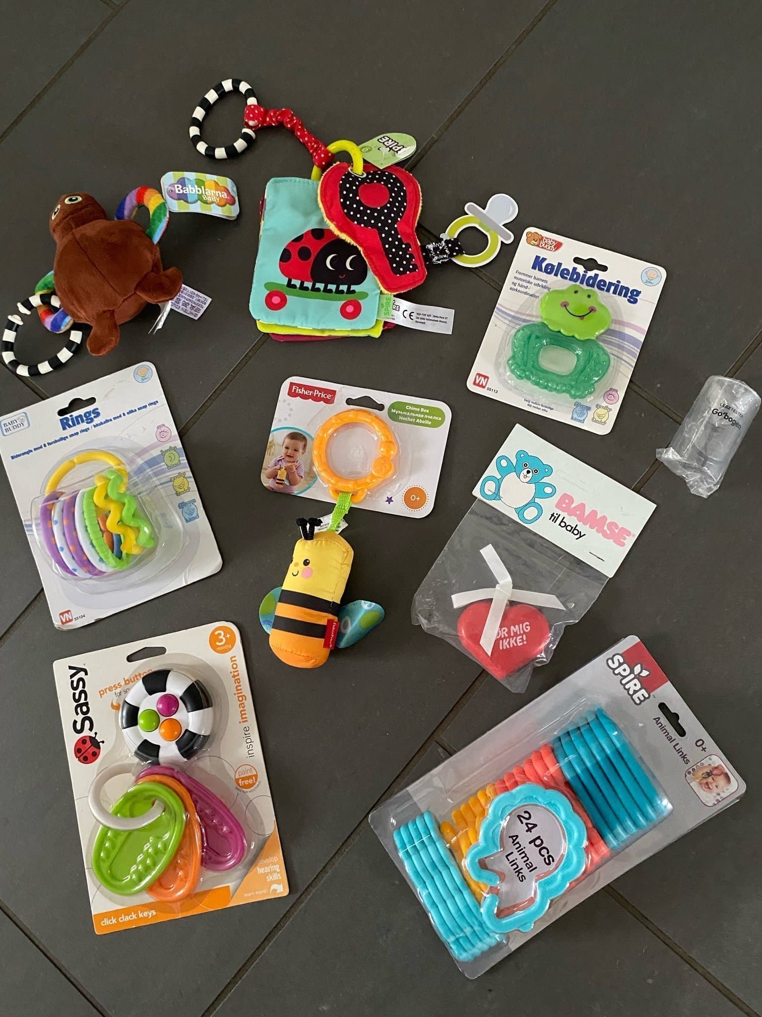 Stor Baby legetøjspakke - allt nytt i emballage