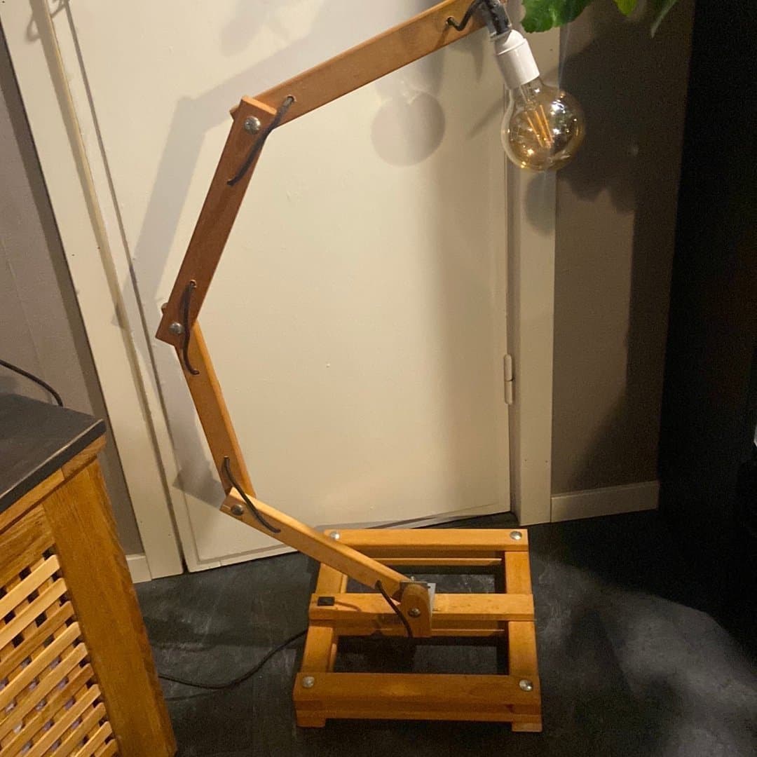 Trä Lampa ställbar