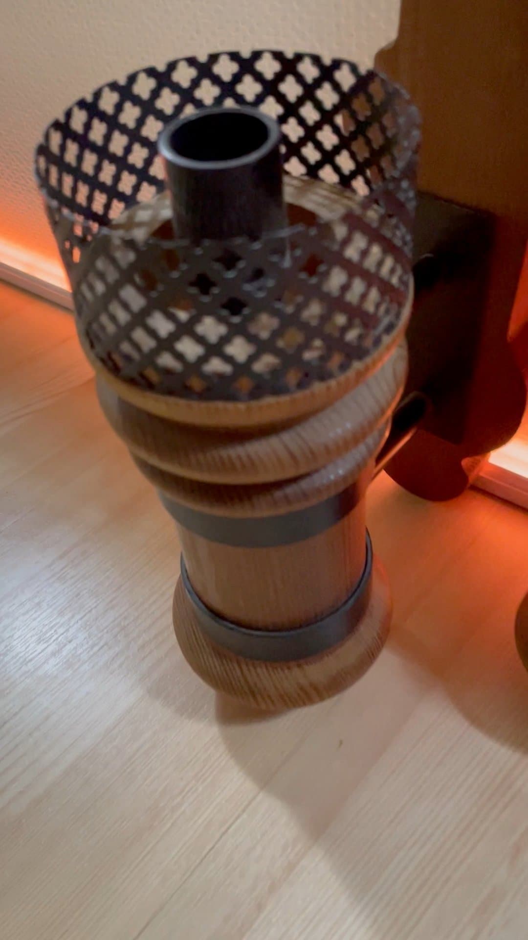 VINTAGE VÄGGLAMPETTER | Massiv Furu | Rustik Svensk Design | 50-60-tal