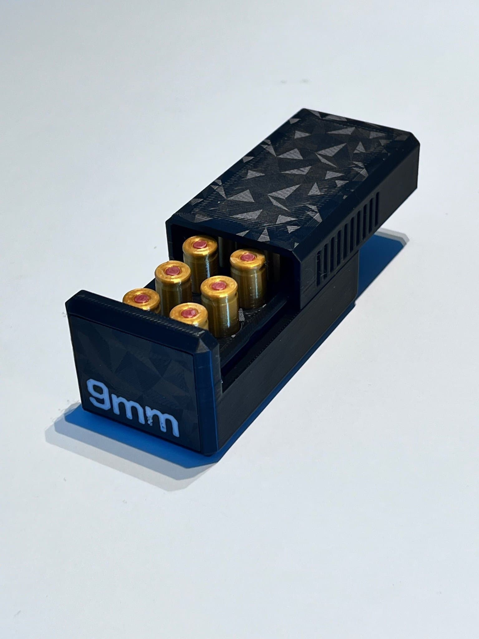 10 Patronask för 9mm