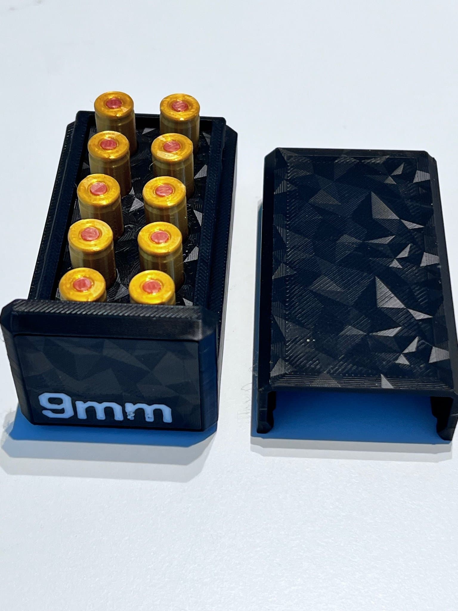 10 Patronask för 9mm
