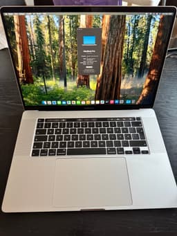 MacBook Pro 2019, i7, 16 tums