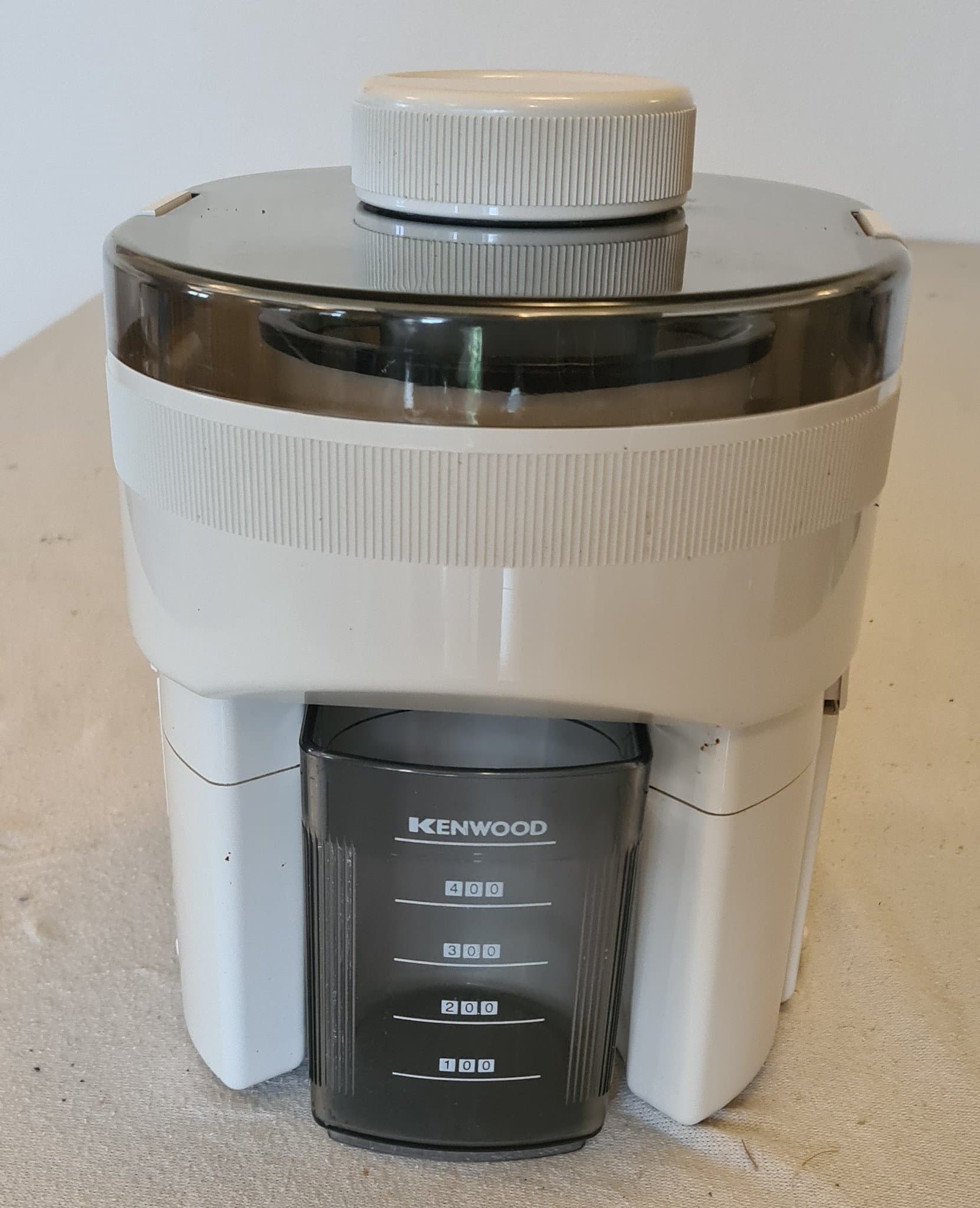 Kenwood JE 600 Juicepresser