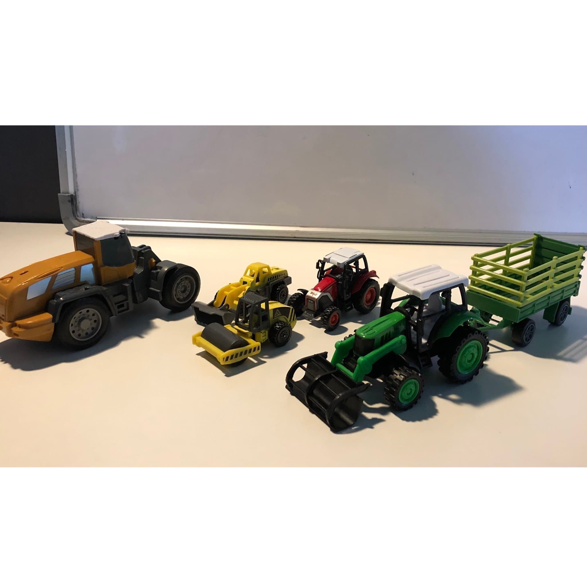 Leksaksfordon - Traktorer och mer!