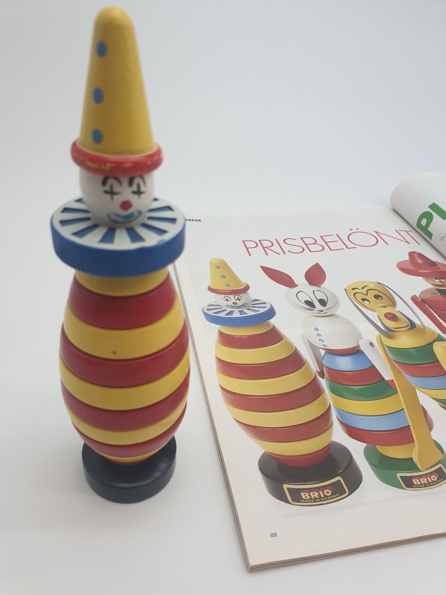 BRIO Stapel leksak clown Träleksak och tidning RETRO 1 2015