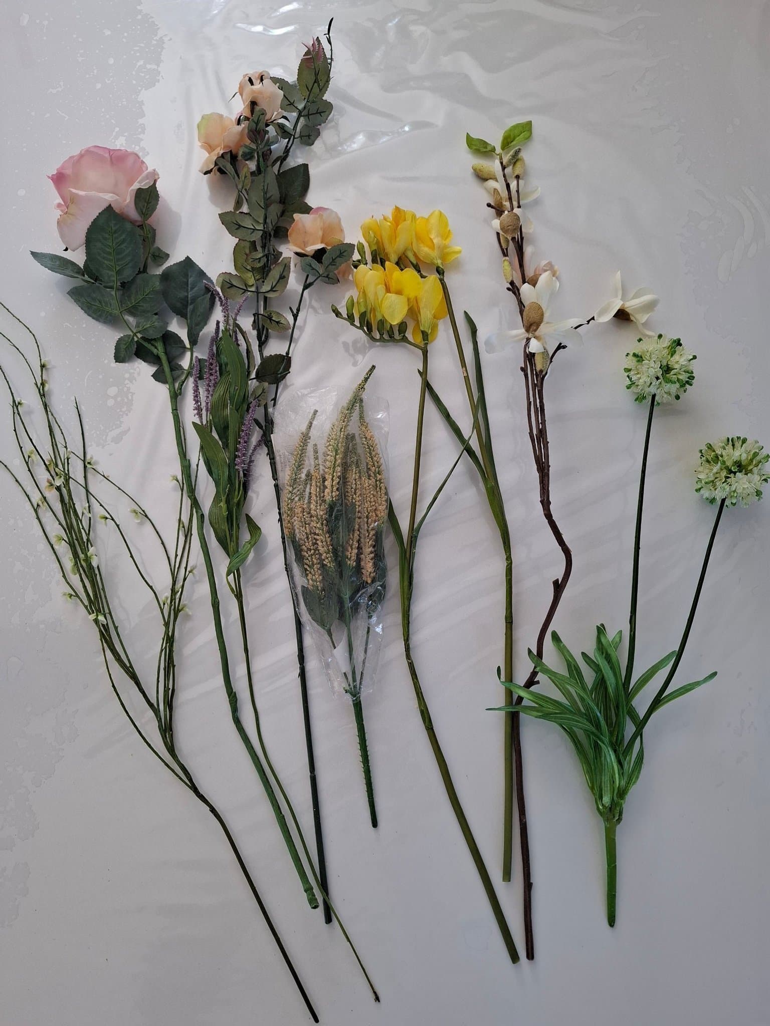 9 Dekorativa Konstgjorda Blommor