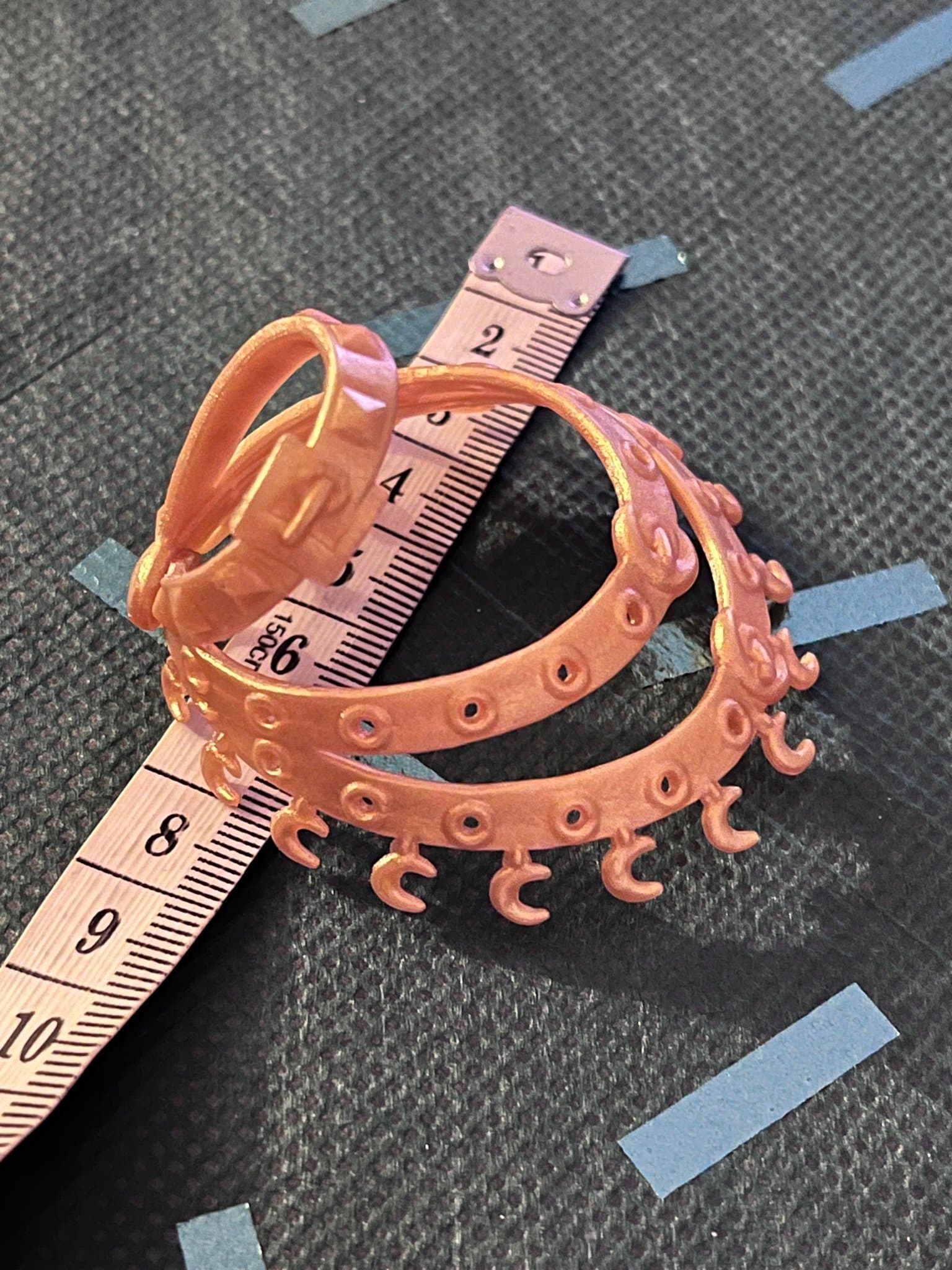 lyxigt bälte åt Clawdeen Wolf Scaris ' City Of Frights'