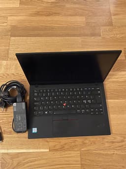 Lenovo ThinkPad X1 Carbon 7th i7 16GB 256SSD