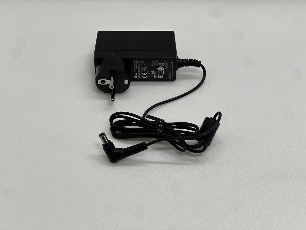 LG 27TQ615S-PZ Smart TV Monitor – Power Adapter 19V 2.1A 39.9W – ADS-45FSQ-19 /