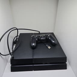 Sony Playstation 4 (PS4) med handkontroll