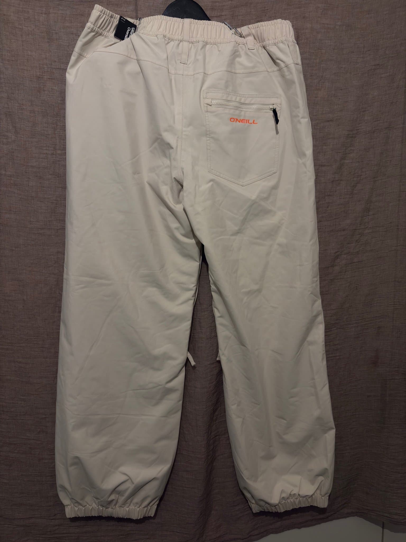 O'Neill beiga skidbyxor