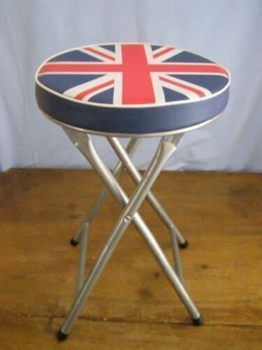 2 fällstolar Metallram och ben, stoppad sits Höjd 49 cm