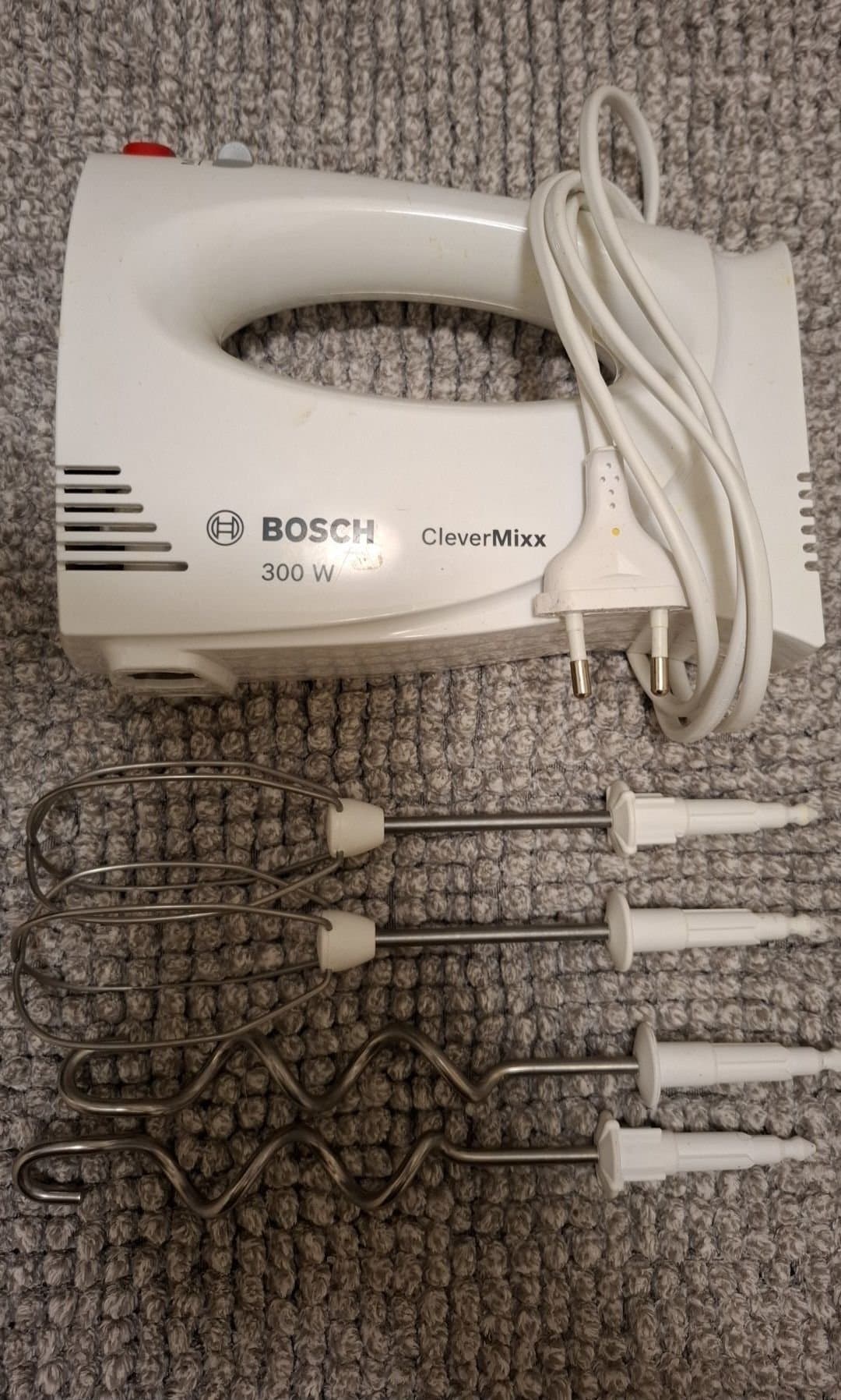 Bosch CleverMixx Handmixer med tillbehör och kavel