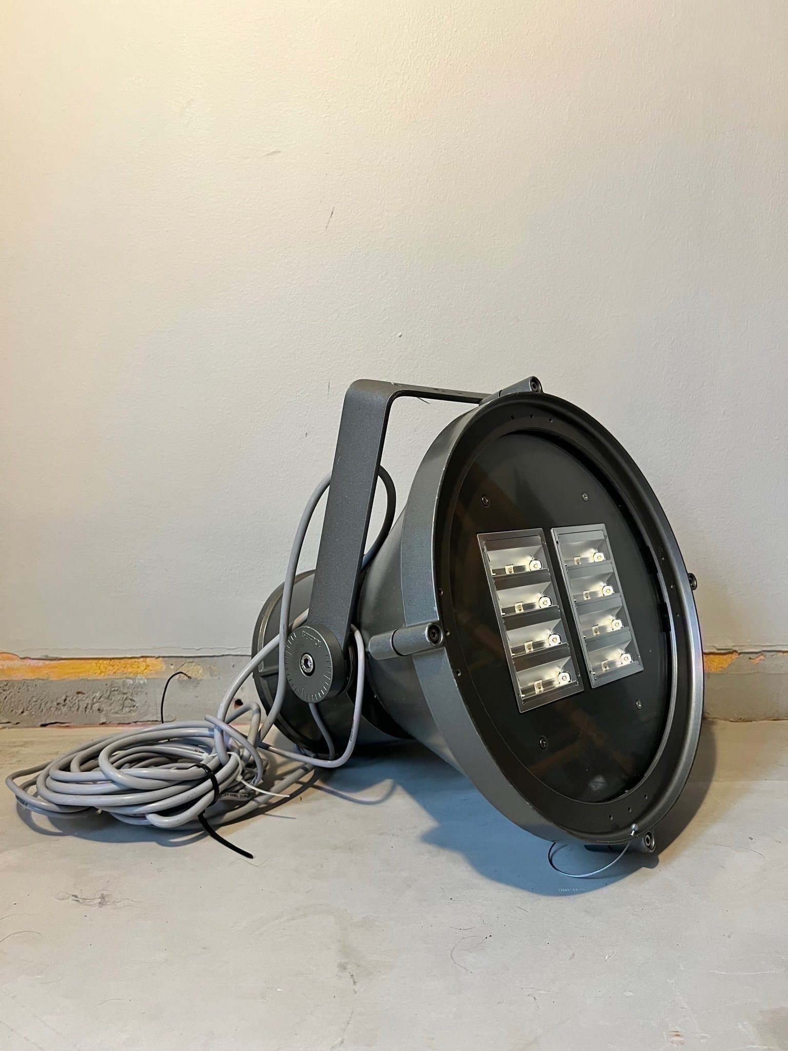 Strålkastare iGuzzini Maxi Woody Floodlight – Italiensk Belysning-LED – IP67