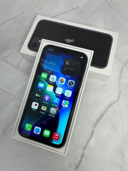 iPhone 11 - ny skärm - nytt batteri