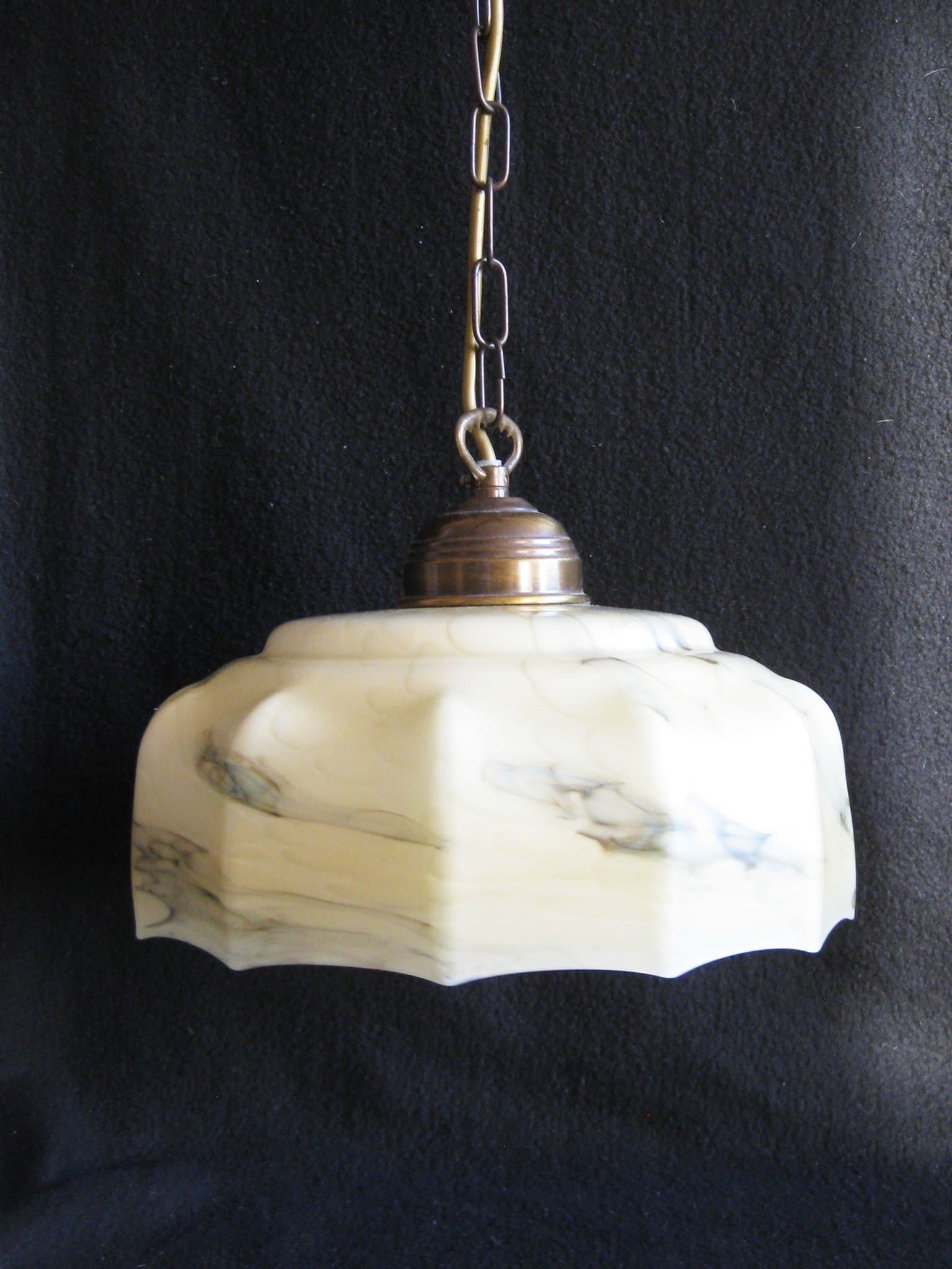 Art Deco TEXA Sweden Design taklampa i Glas pendel Modell KEDJA Marmorerat glas